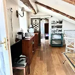 Le Finestre Sulla Mole *