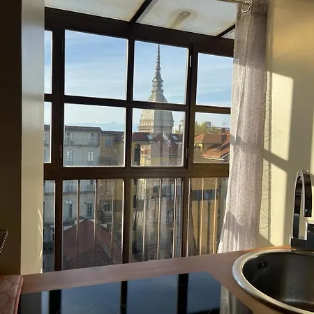 Apartment Le Finestre Sulla Mole