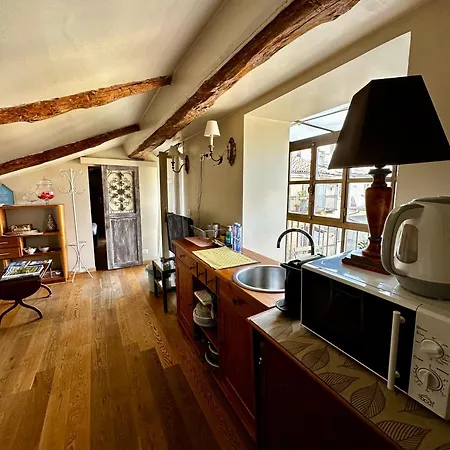 Le Finestre Sulla Mole 公寓