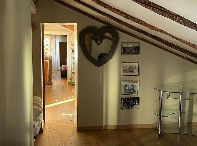 Le Finestre Sulla Mole Turin