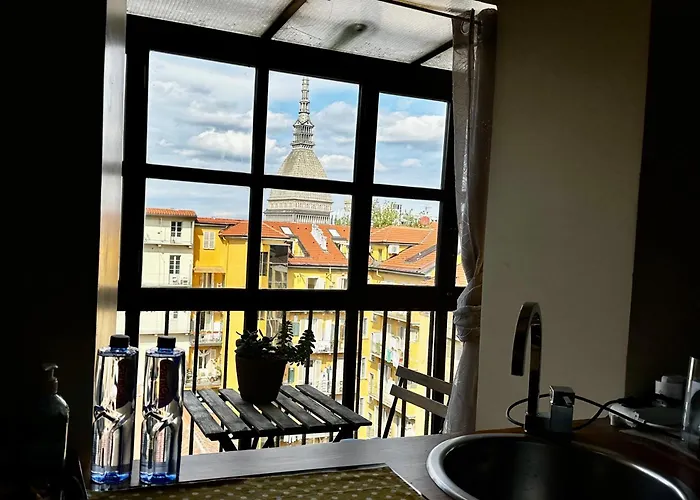 Le Finestre Sulla Mole *