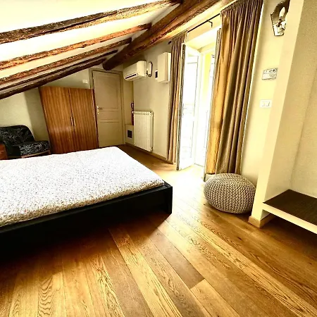 Le Finestre Sulla Mole Apartamento *