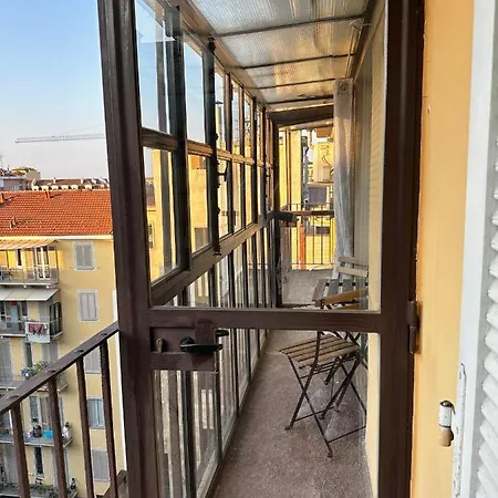 Le Finestre Sulla Mole Apartamento *