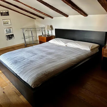 Le Finestre Sulla Mole Apartamento *