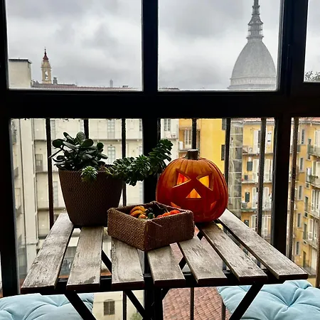 Le Finestre Sulla Mole